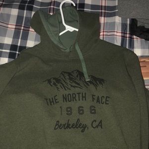 north face hoodie